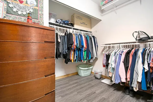 $349,900 | 13495 North Hillside Drive, Syracuse, IN 46567