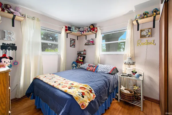 $349,900 | 13495 North Hillside Drive, Syracuse, IN 46567