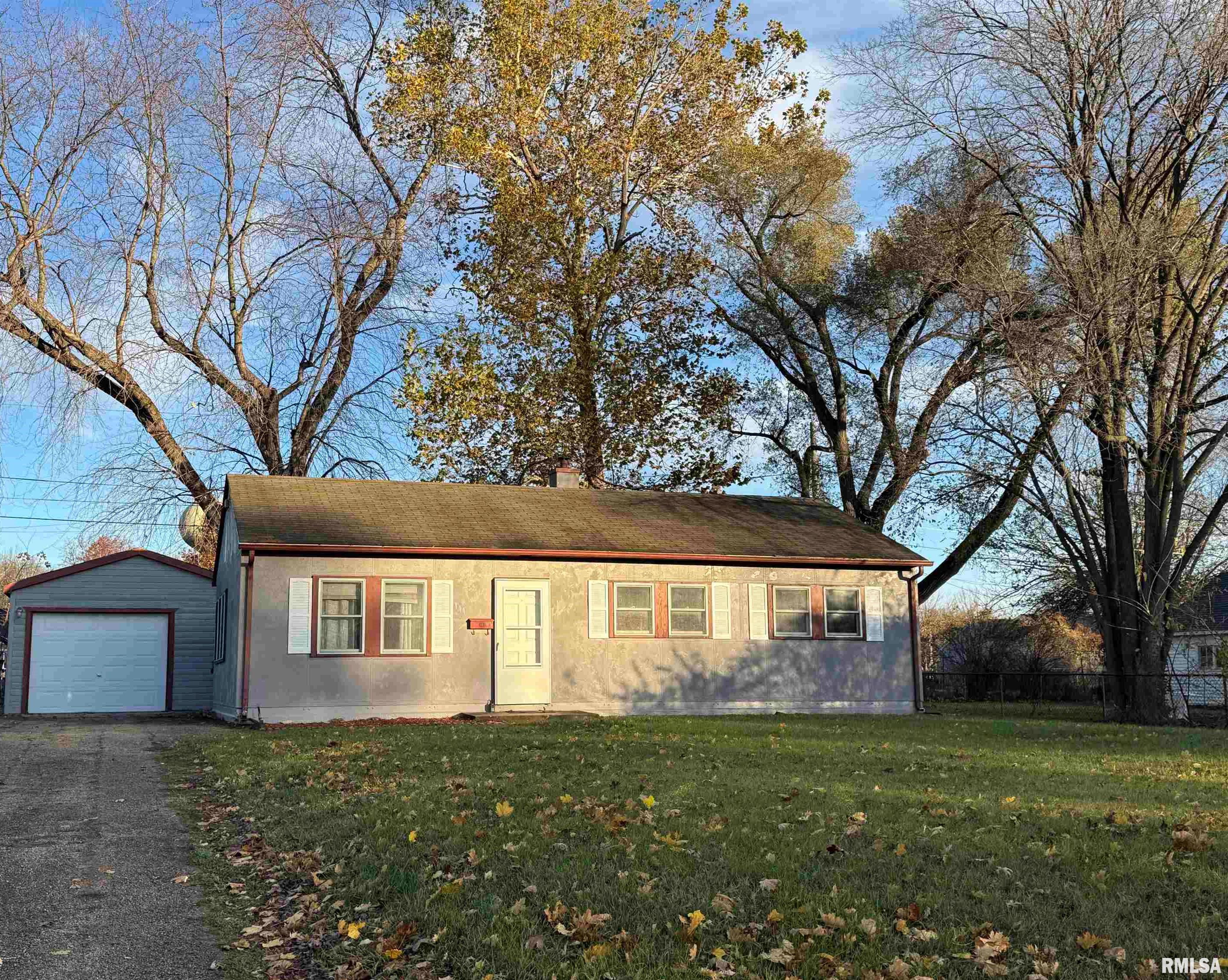 111 Radisson Road Marquette Heights, IL 61554 - Photo 1 of 21 Gallery Image 1