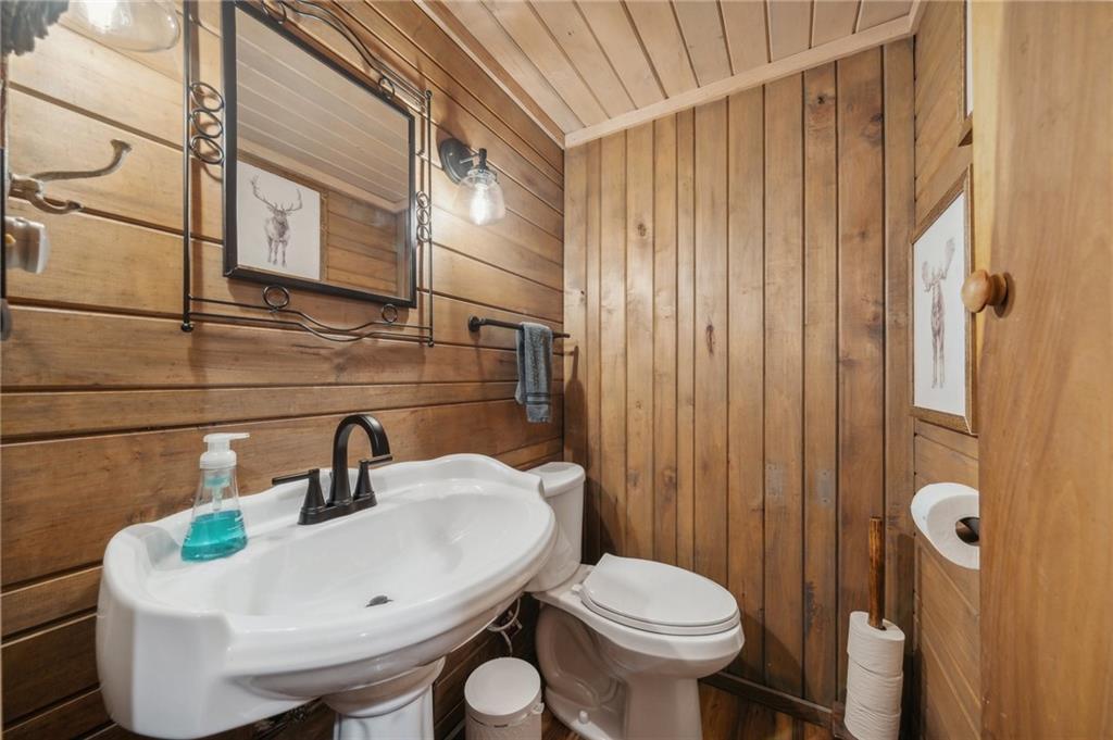 412 Stahl Road Somerset, PA 15501 - Photo 20 of 40 Gallery Image 20