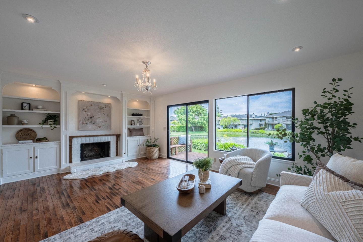 3850 Rio Road, Unit 44 Carmel, CA 93923 - Photo 10 of 46 Gallery Image 10