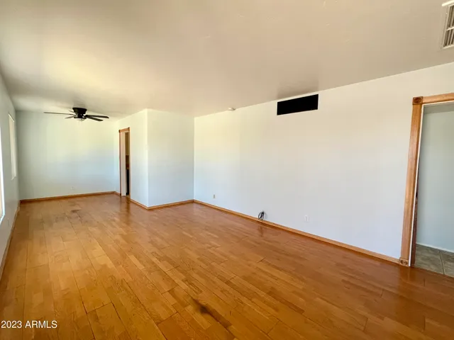 $1,750 | 1535 West 5th Place, Mesa, AZ 85201