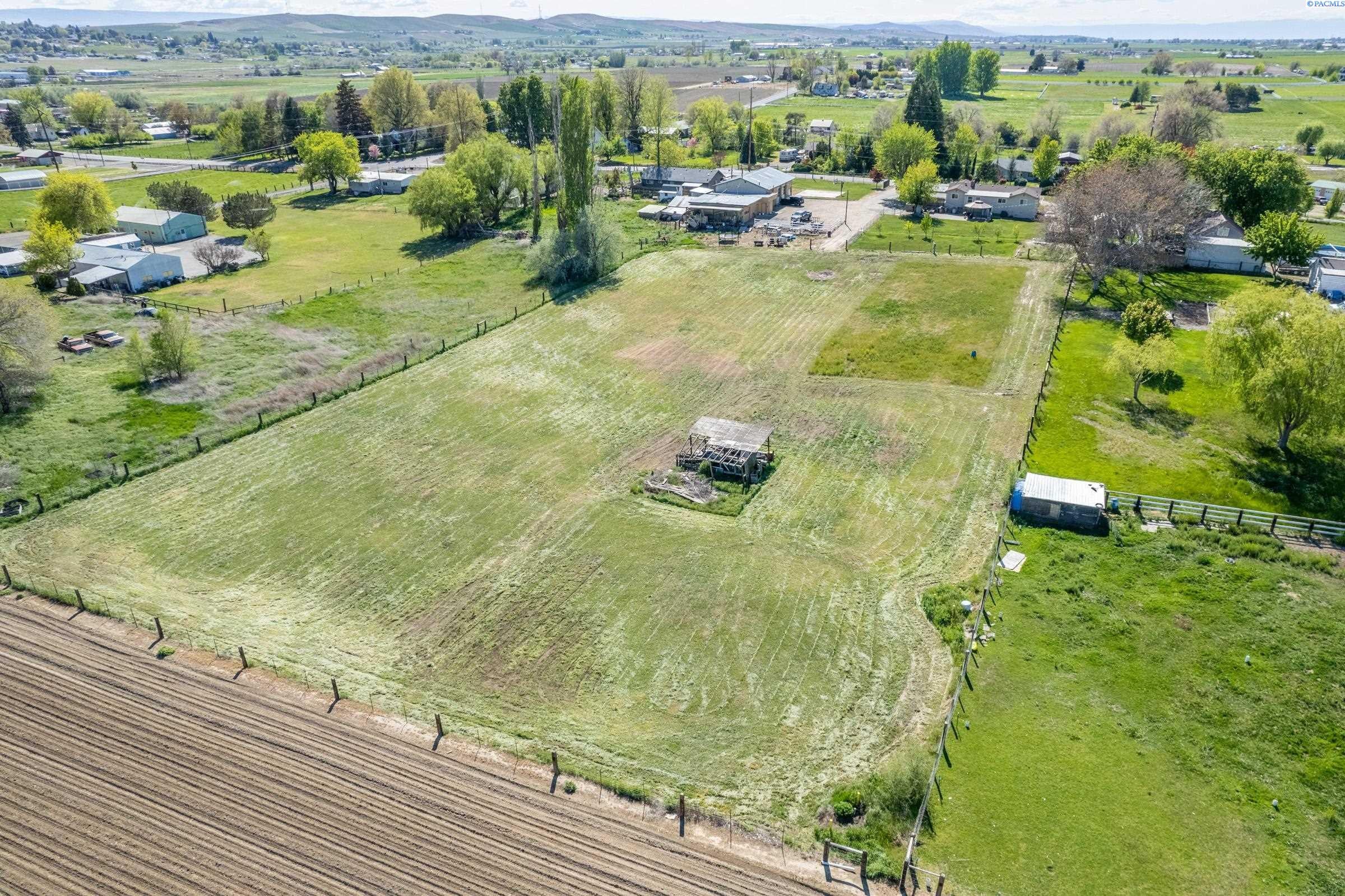 1310 Scoon Road Sunnyside, WA 98944 - Photo 38 of 43 Gallery Image 38