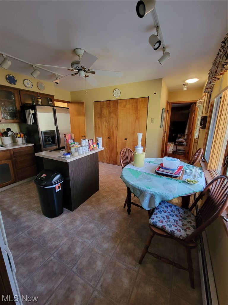 5759 Rhodes Road Kent, OH 44240 - Photo 16 of 29 Kitchen w/ island and eat in area.