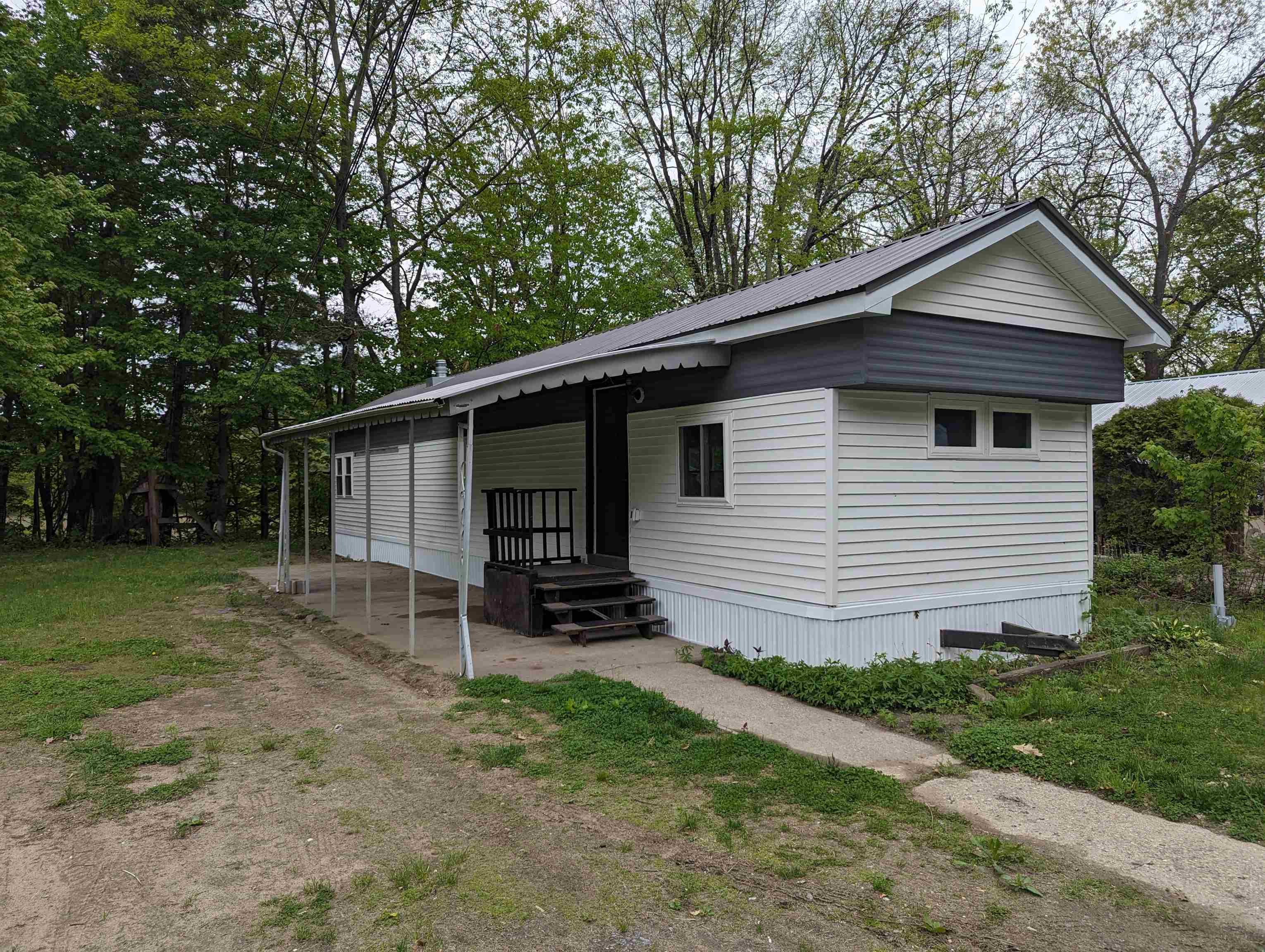 8 Lower Landing Road, Unit 8 Charlestown, NH 03603 - Photo 2 of 10