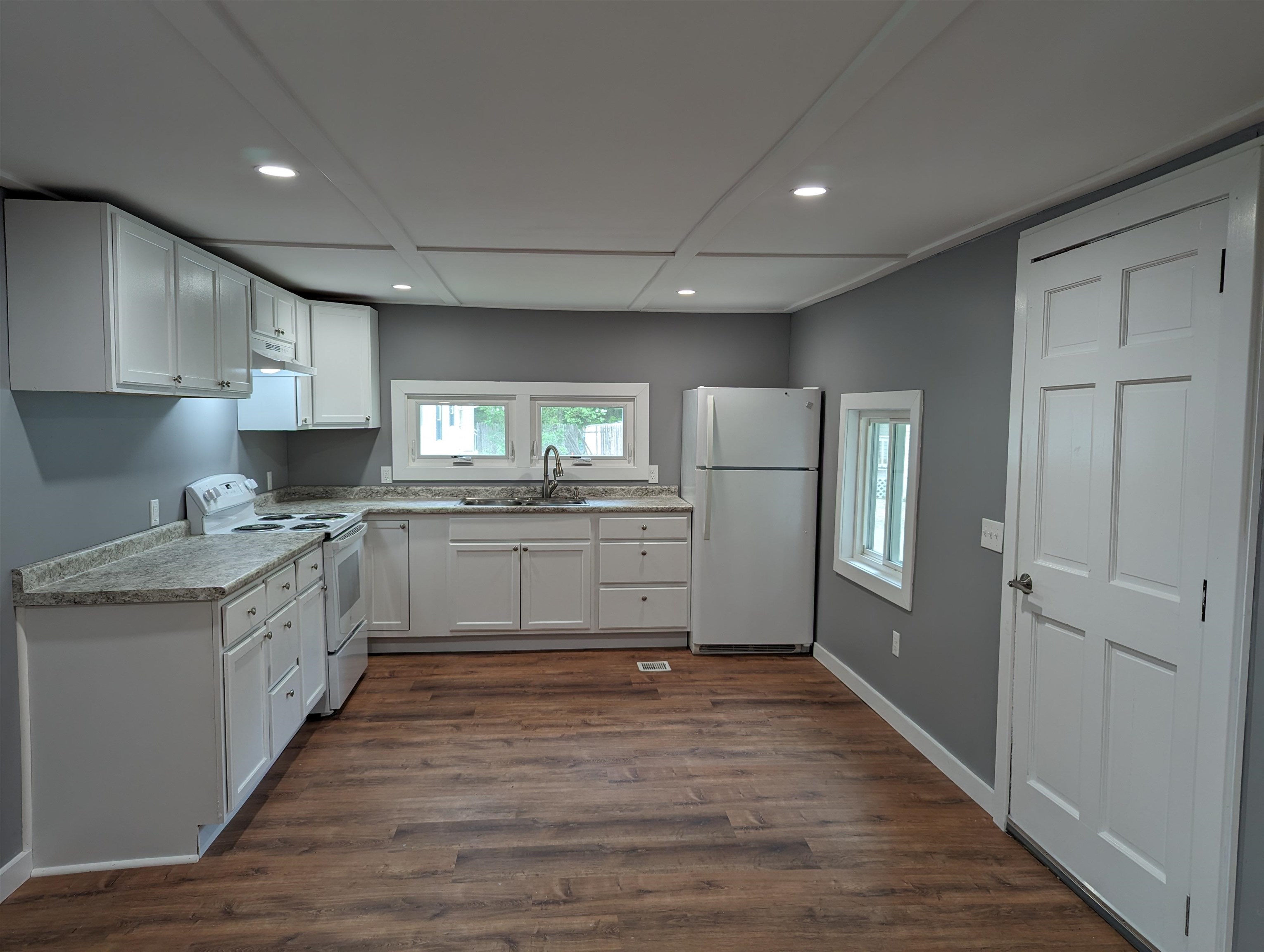 8 Lower Landing Road, Unit 8 Charlestown, NH 03603 - Photo 3 of 10