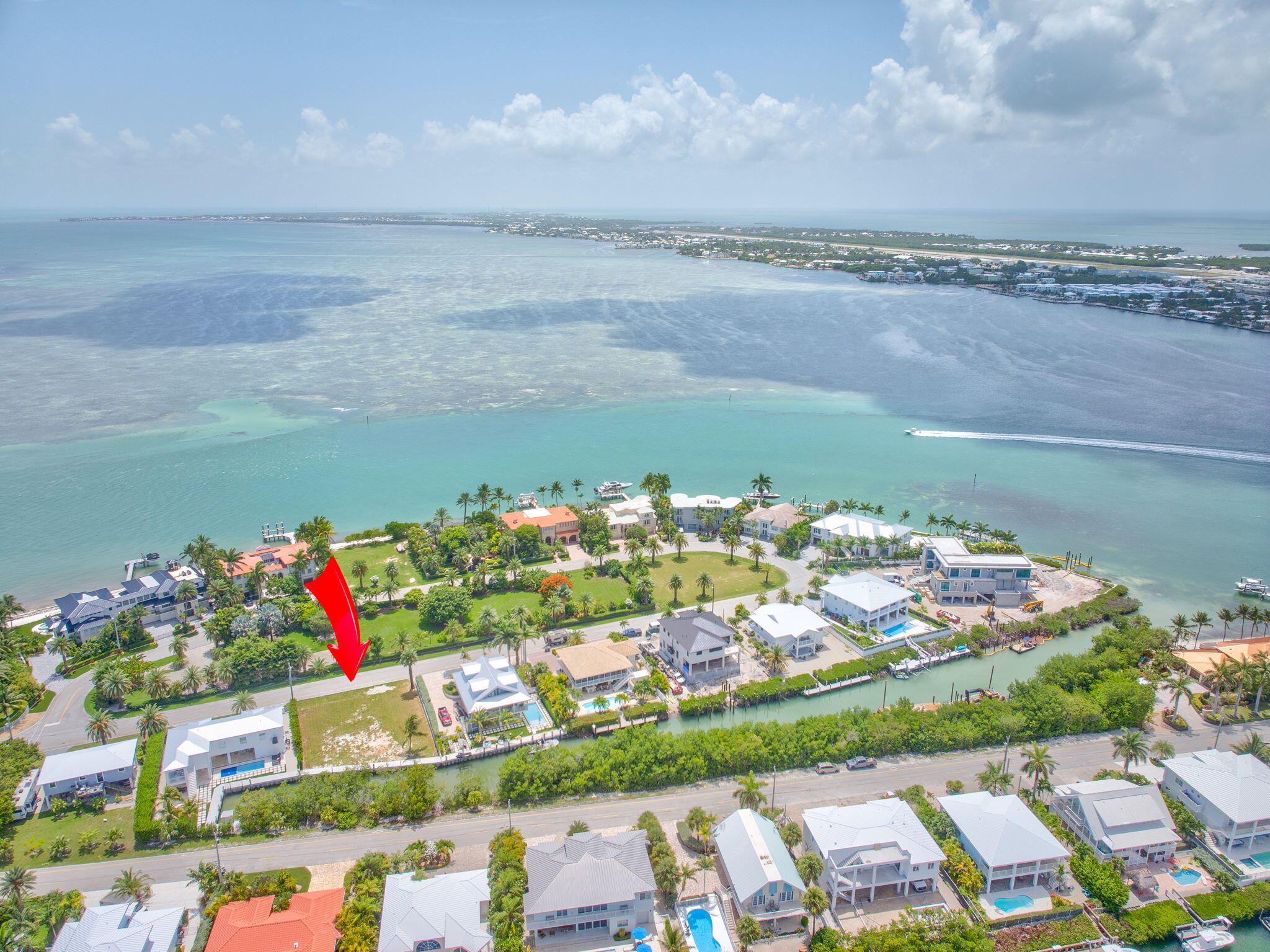 200 15th Circle Key Colony Beach, FL 33051 - Photo 8 of 10 a view of ocean