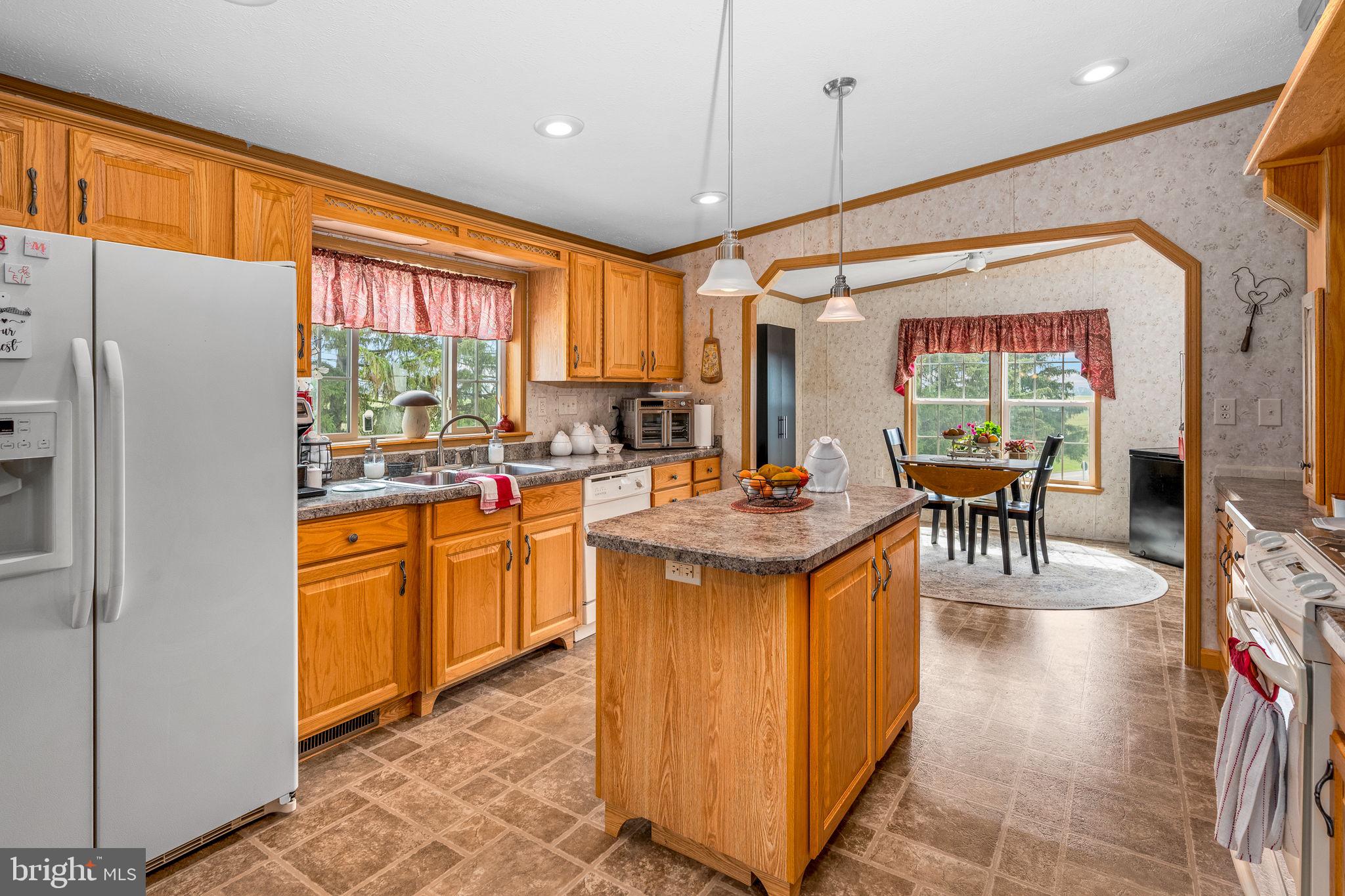 62 Ridgewood Manor Manheim, PA 17545 - Photo 4 of 22