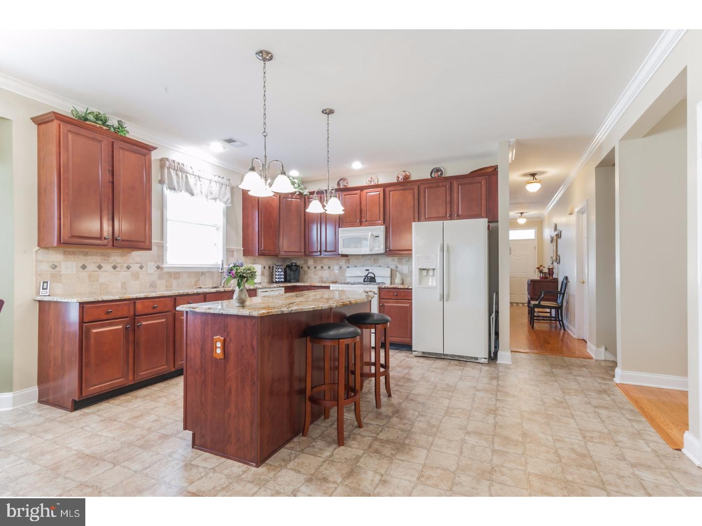 8 Hylton Road Swedesboro, NJ 08085 - Photo 9 of 24 Gallery Image 9