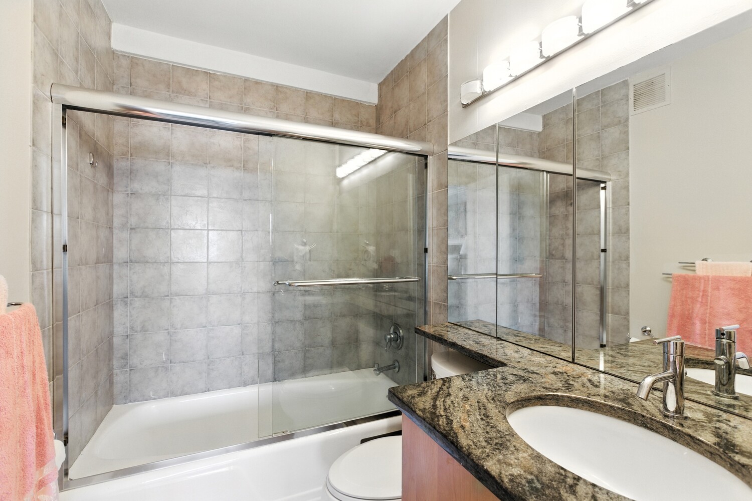 1725 York Avenue, Unit 33H Manhattan, NY 10128 - Photo 12 of 16