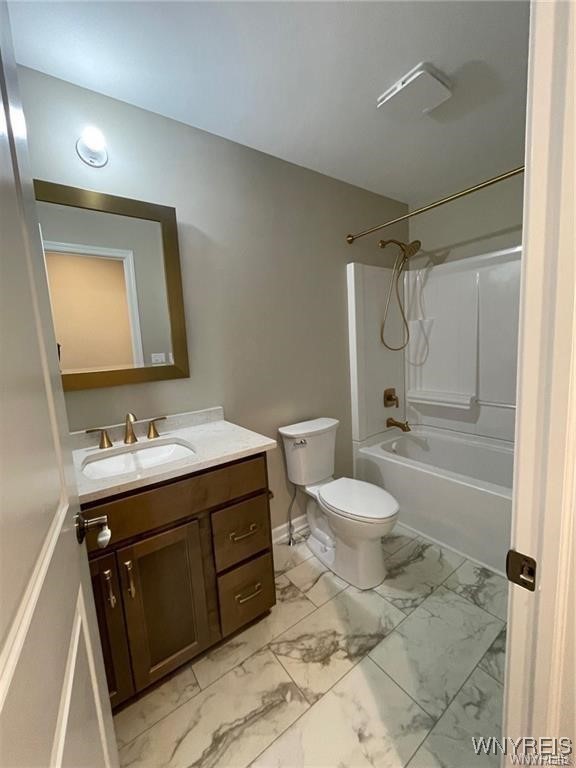 4543 Camp Road, Unit L203 Hamburg, NY 14075 - Photo 13 of 14