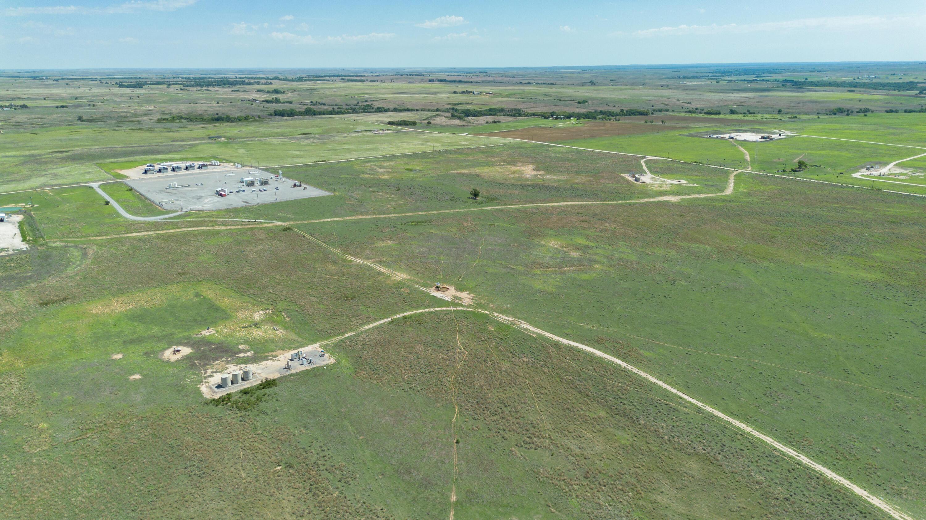 Dodd Grass 480ac County Line Road Briscoe, TX 79011 - Photo 3 of 37 003