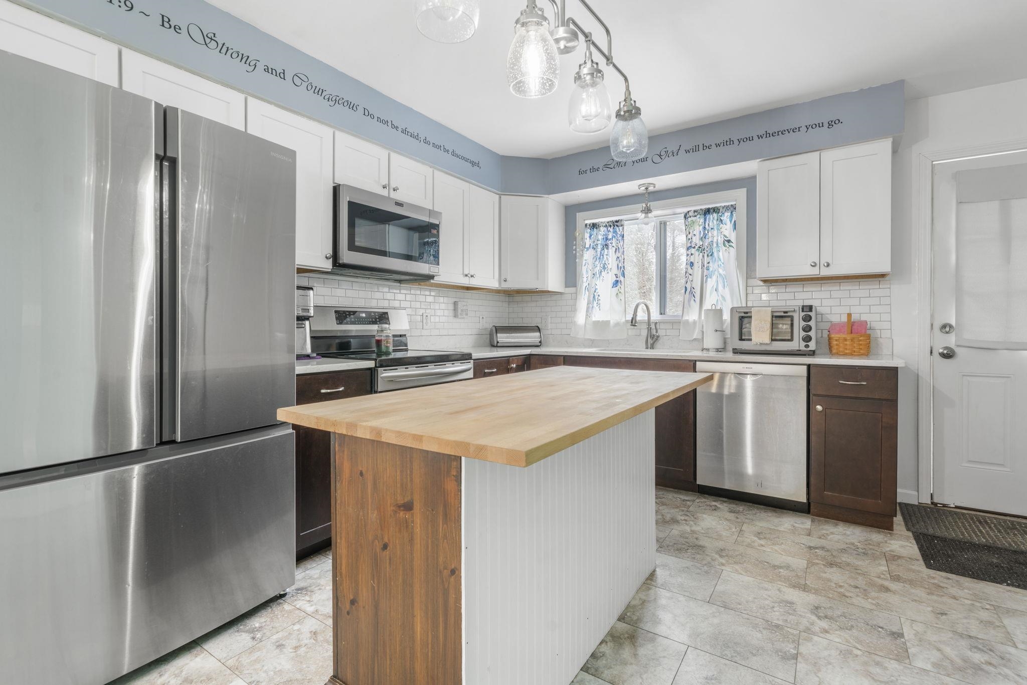 33 Buttercup Lane Antrim, NH 03440 - Photo 14 of 42