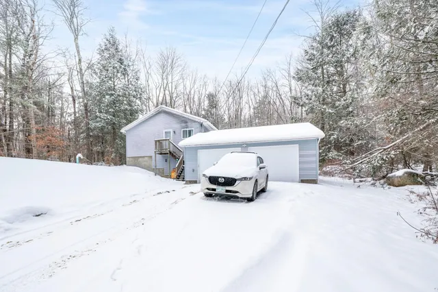 $450,000 | 33 Buttercup Lane, Antrim, NH 03440