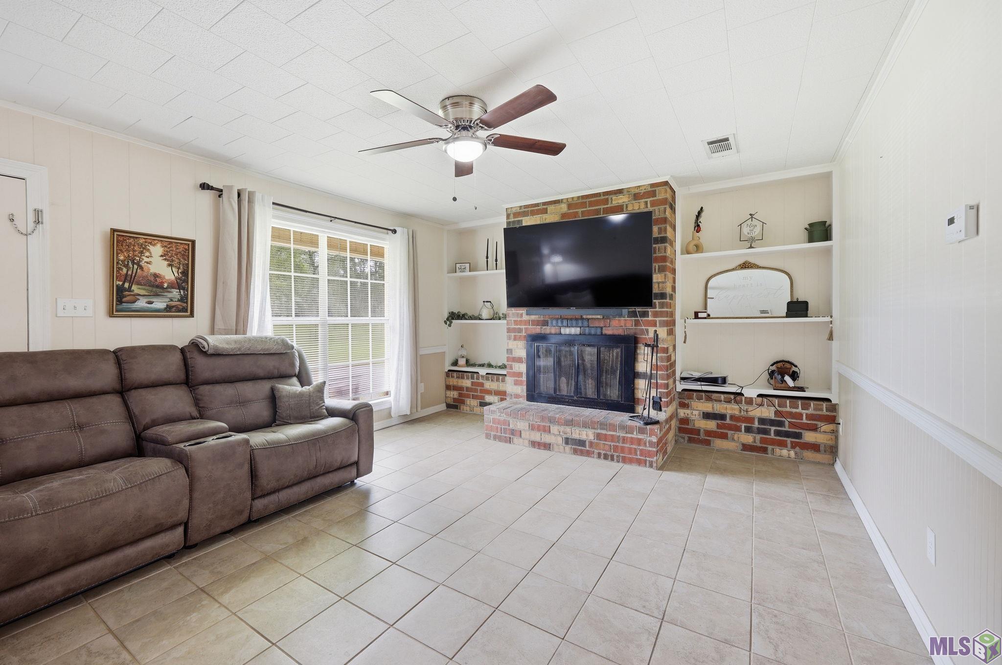 31735 North Doyle Road Holden, LA 70744 - Photo 4 of 25