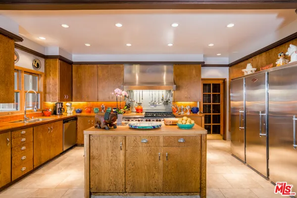 a kitchen with lots of counter top space