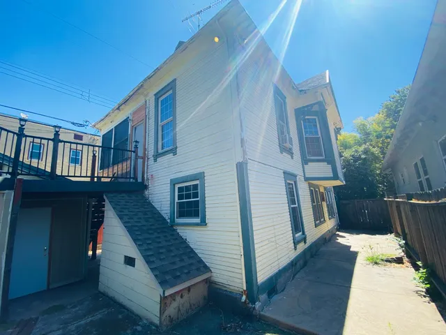 $620,000 | 2016 9th Street, Sacramento, CA 95818