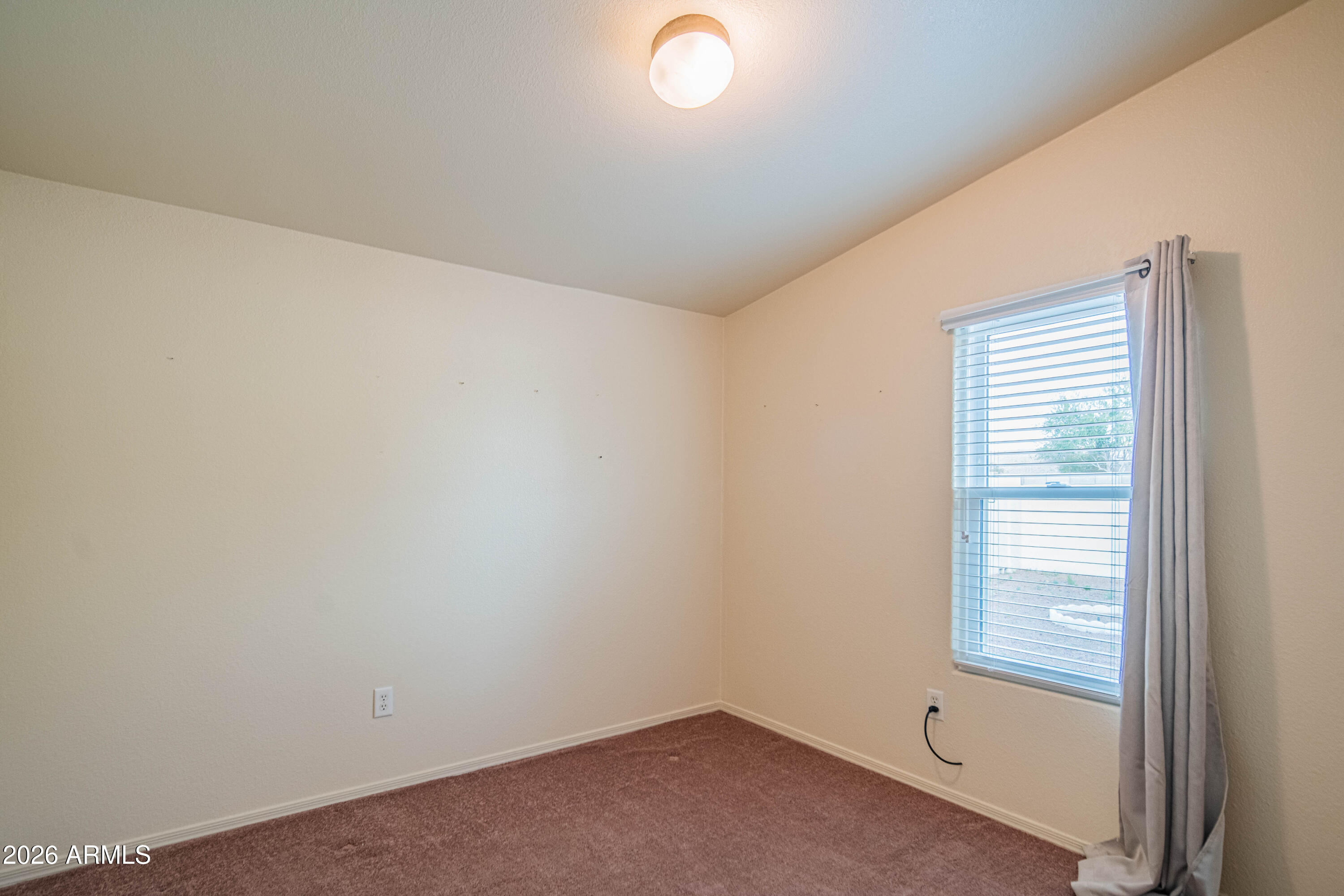 633 South 87th Place Mesa, AZ 85208 - Photo 52 of 55 an empty room with a window