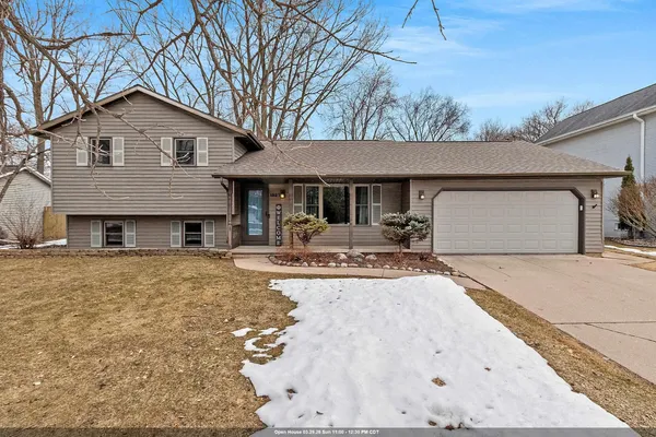 $342,500 | 1327 Sandstone Place, Green Bay, WI 54313