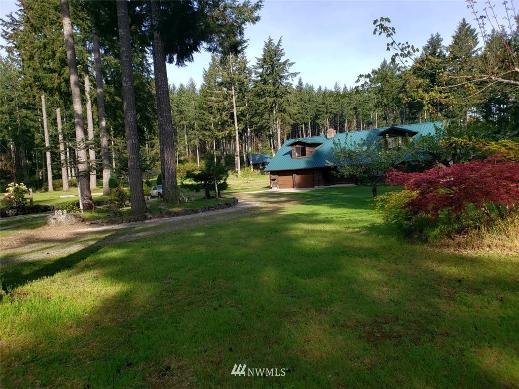 1004 Webb Road Southwest Lakebay, WA 98349 - Photo 2 of 22