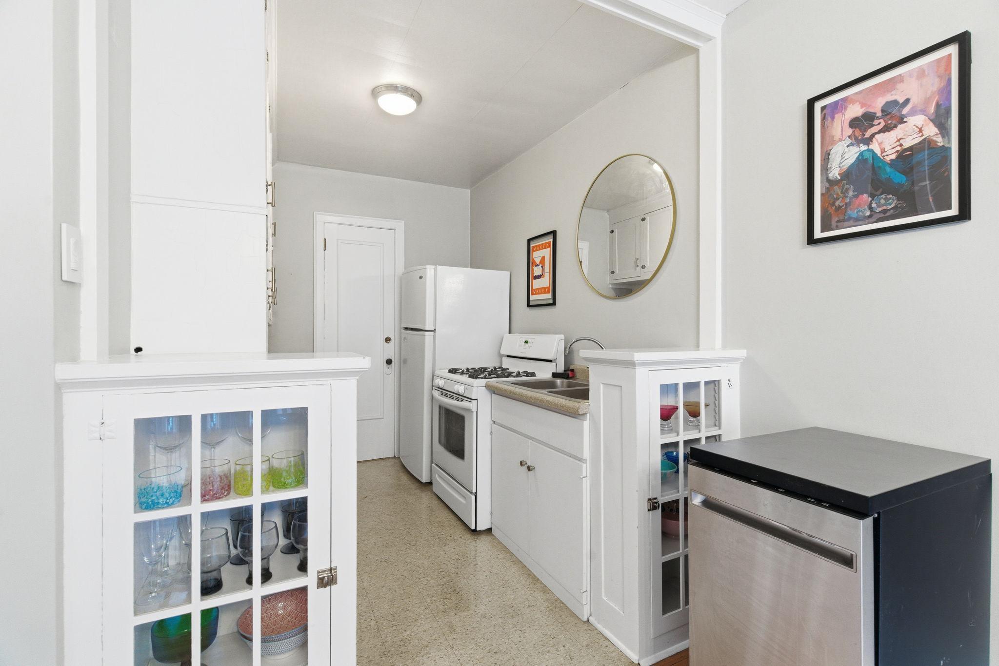 3603 Aldrich Avenue South, Unit 200 Minneapolis, MN 55409 - Photo 7 of 26