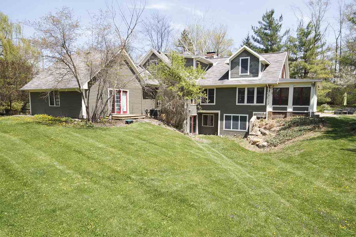 13327 Liberty Mills Road Fort Wayne, IN 46814 - Photo 1 of 21