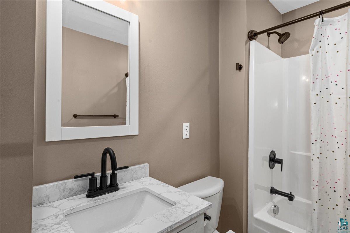 3751 Martin Road Duluth, MN 55803 - Photo 20 of 43