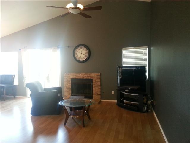 1626 Promontory Ridge Way Vista, CA 92081 - Photo 5 of 13 Gallery Image 5