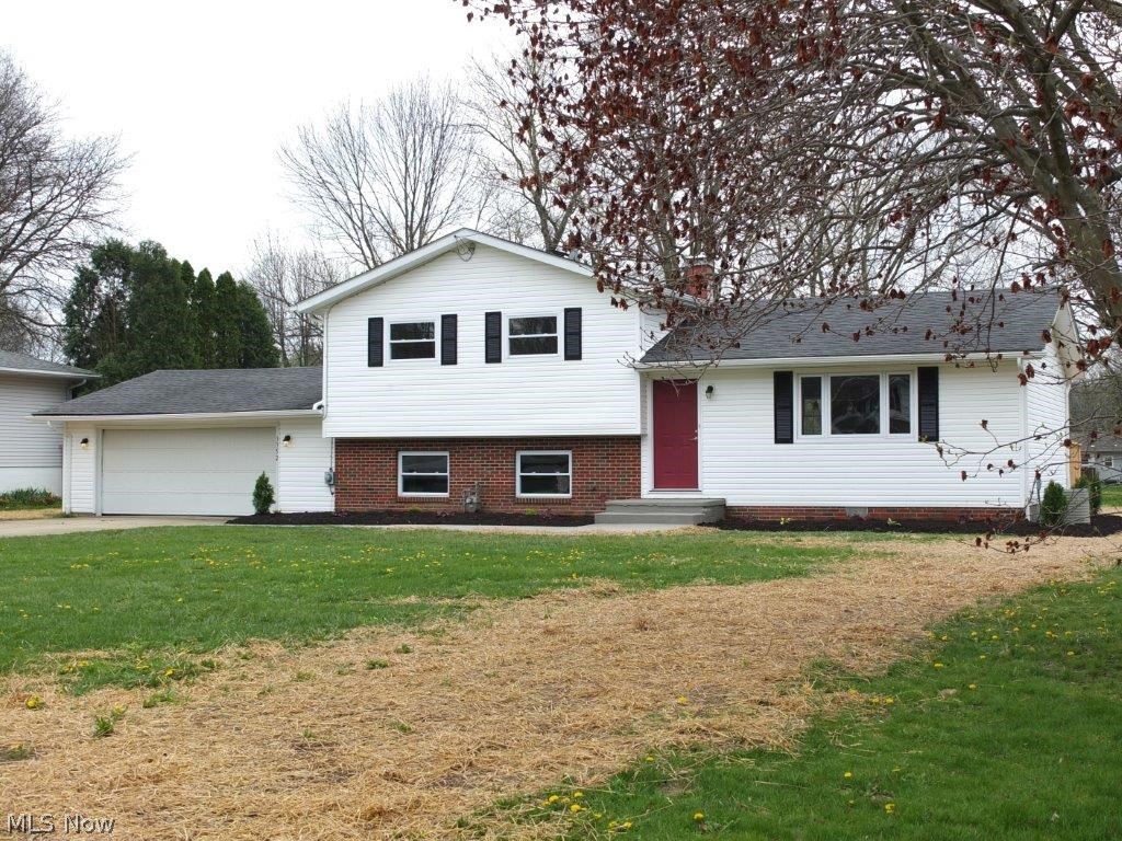 3352 Brenner Road Barberton, OH 44203 - Photo 16 of 16 Welcome home to 3352 Brenner Rd!
