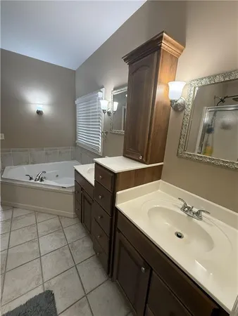 $352,000 | 707 Deer Trail, Parsons, KS 67357