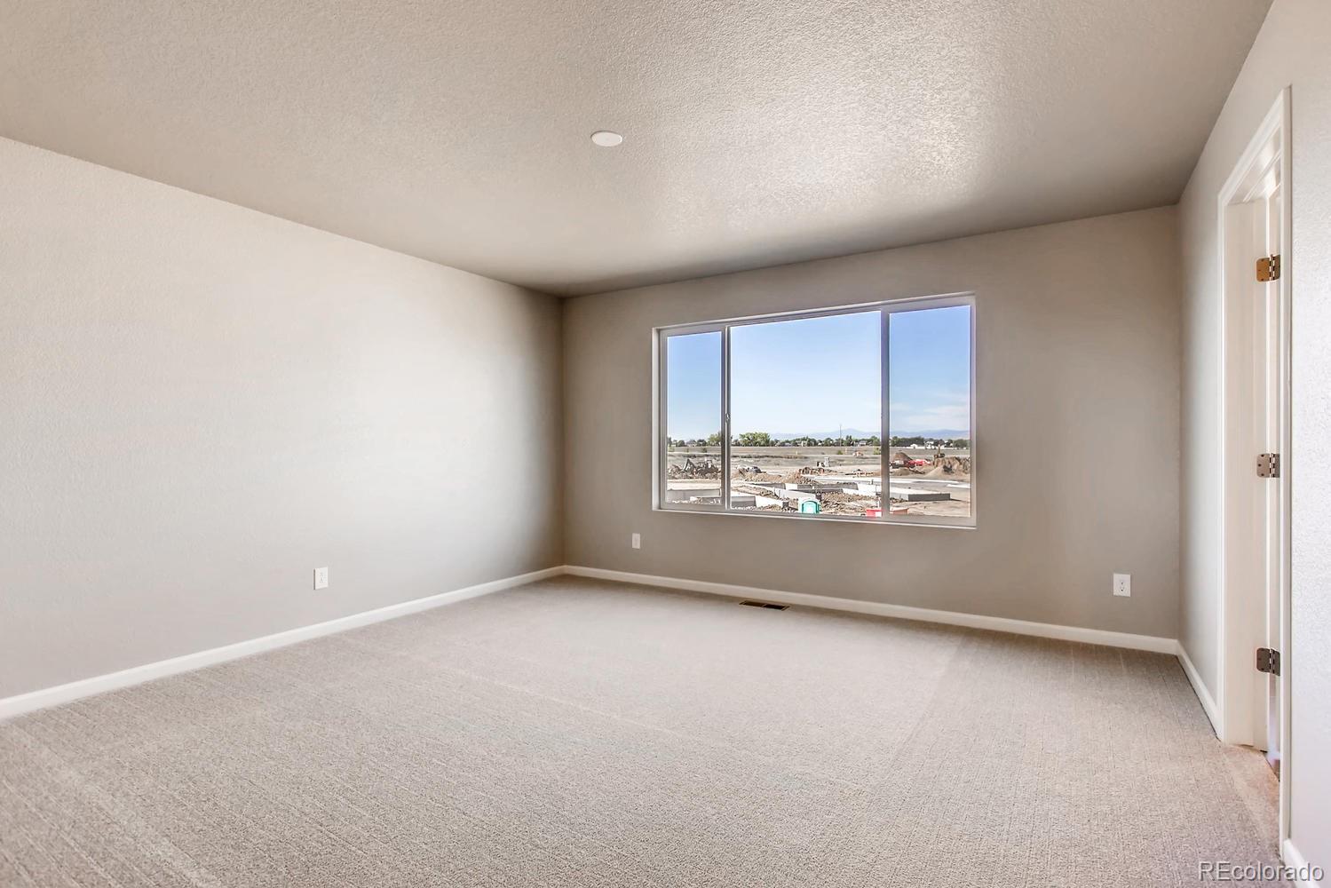 437 Country Road Berthoud, CO 80513 - Photo 19 of 35 Gallery Image 19