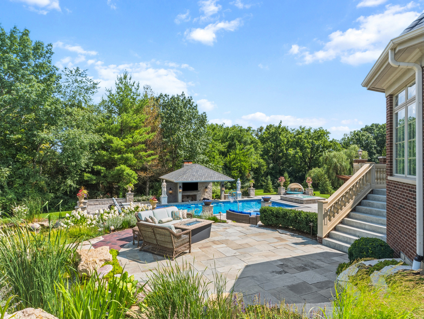 4N881 Old Farm Road St. Charles, IL 60175 - Photo 51 of 69 Gallery Image 51