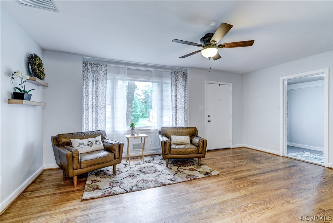 8908 Mapleton Road Henrico, VA 23229 - Photo 3 of 21 Family Room with Beautiful Hardwood Floors