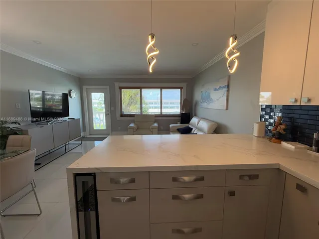 $220,000 | 900 Atlantic Shores Boulevard, Unit 219, Hallandale Beach, FL 33009