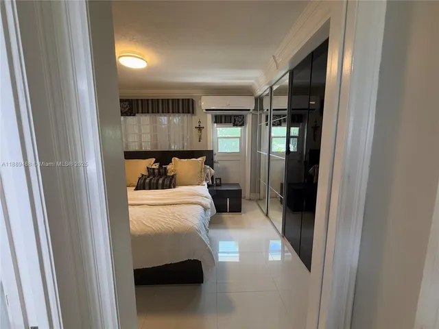 $220,000 | 900 Atlantic Shores Boulevard, Unit 219, Hallandale Beach, FL 33009