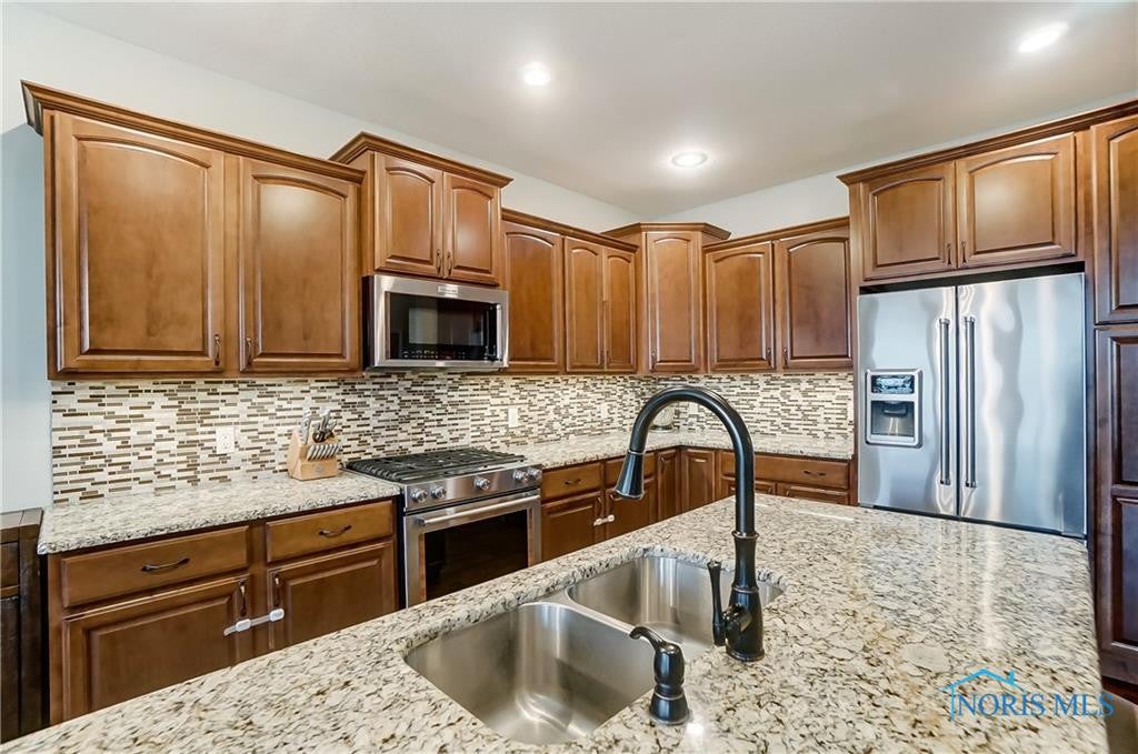 8195 Ash Ridge Lane Findlay, OH 45840 - Photo 12 of 50 Gallery Image 12