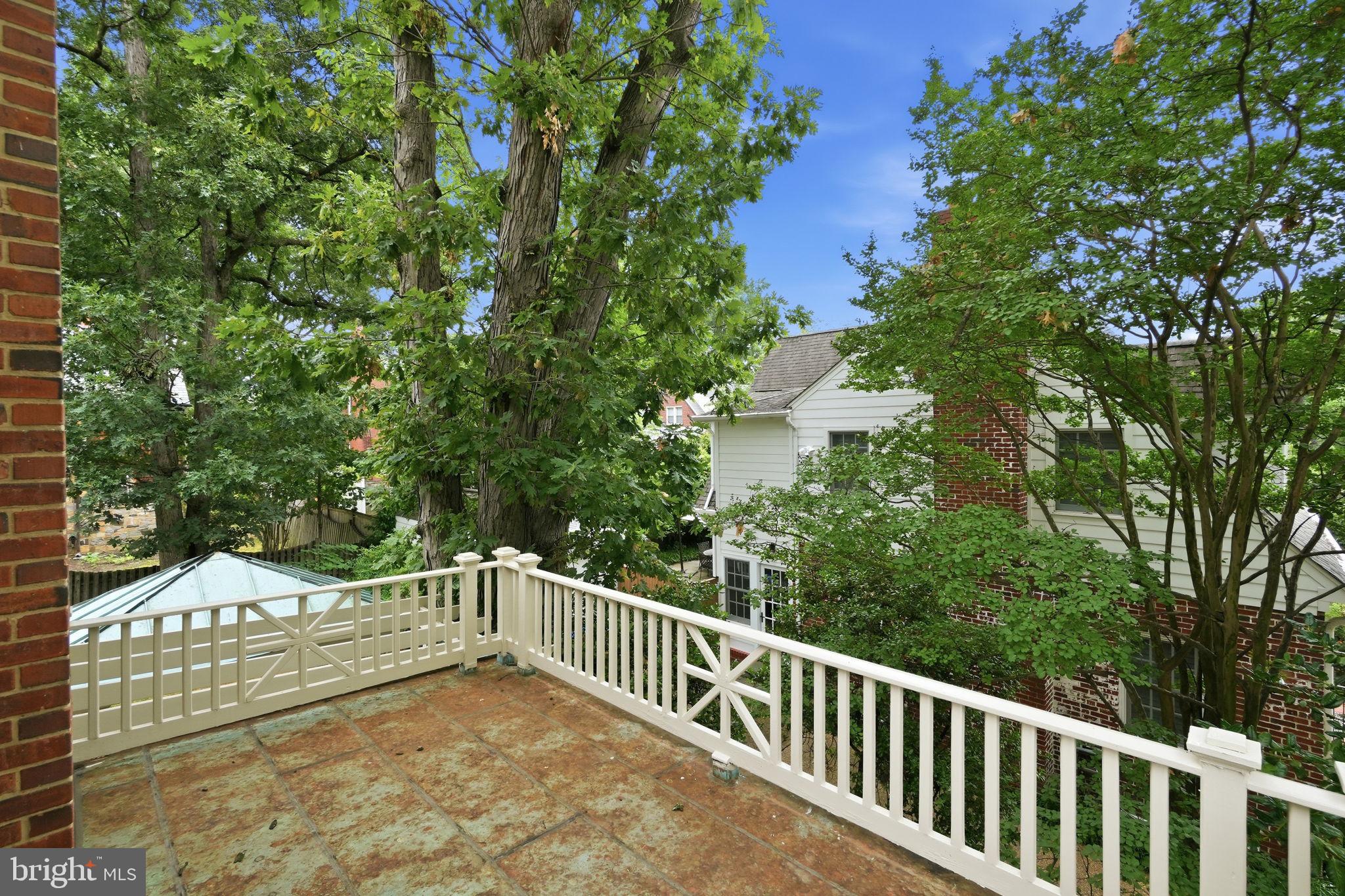 1251 South Oakcrest Road Arlington, VA 22202 - Photo 39 of 57