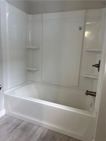 $2,400 | 2008 Broadway Street, New Orleans, LA 70118