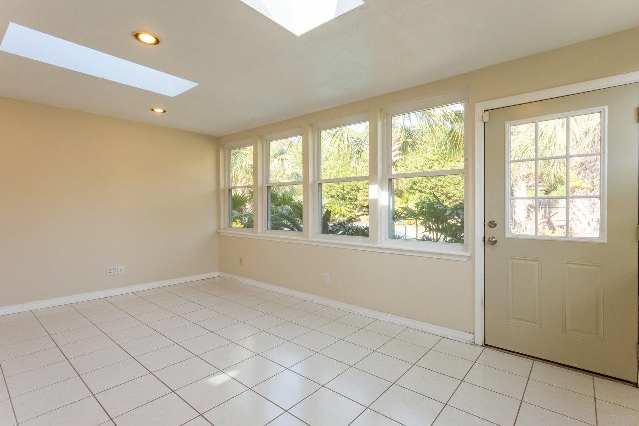 5940 Limestone Road Pensacola, FL 32504 - Photo 16 of 39 Gallery Image 16