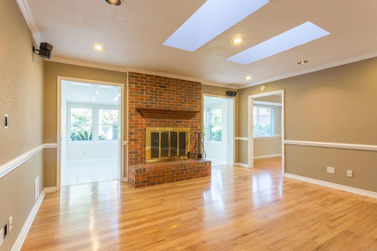 5940 Limestone Road Pensacola, FL 32504 - Photo 3 of 39 Gallery Image 3