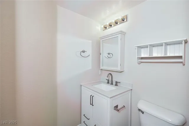 $2,245 | 8920 Picket Fence Avenue, Las Vegas, NV 89143