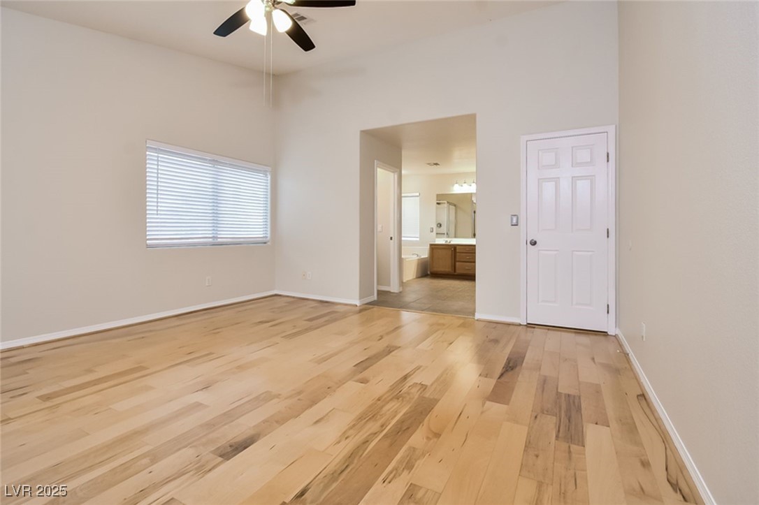 8920 Picket Fence Avenue Las Vegas, NV 89143 - Photo 6 of 13