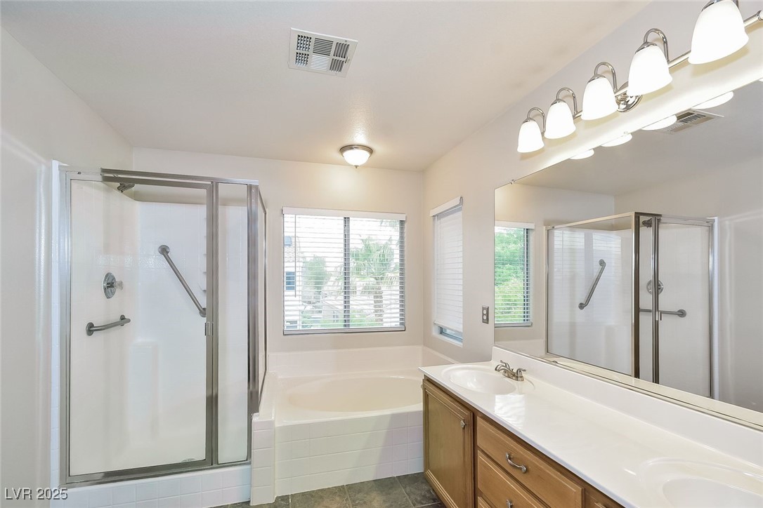 8920 Picket Fence Avenue Las Vegas, NV 89143 - Photo 7 of 13