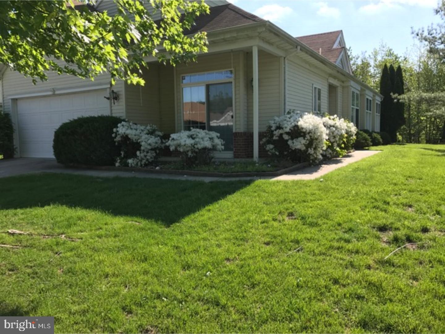 25 Mayfair Road Southampton, NJ 08088 - Photo 1 of 22 Exterior Front