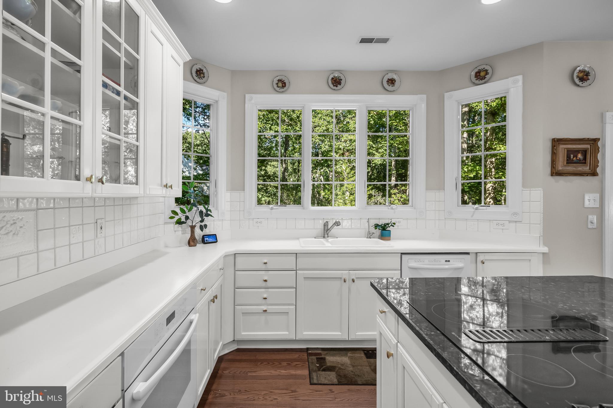 2 Franklin Court Southampton, NJ 08088 - Photo 14 of 43 Kitchen