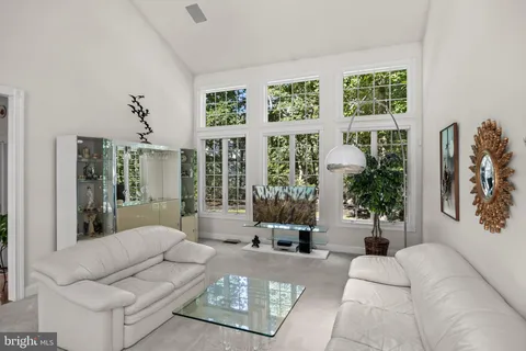 $850,000 | 2 Franklin Court, Southampton, NJ 08088