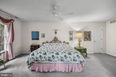 $850,000 | 2 Franklin Court, Southampton, NJ 08088