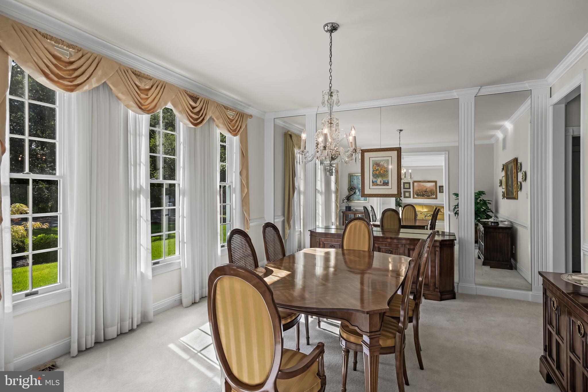 2 Franklin Court Southampton, NJ 08088 - Photo 8 of 43 Formal dining room