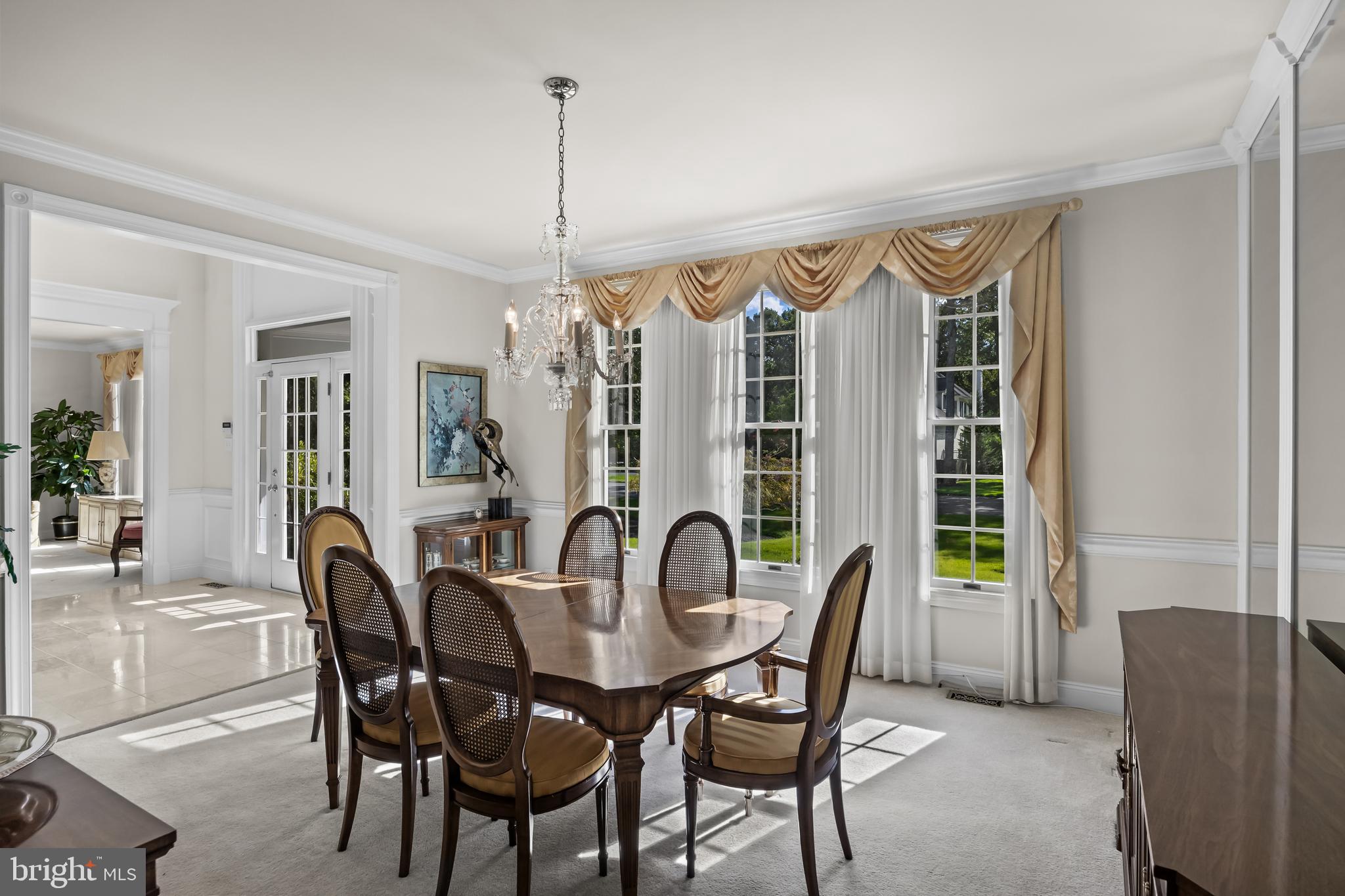 2 Franklin Court Southampton, NJ 08088 - Photo 9 of 43 Formal dining room
