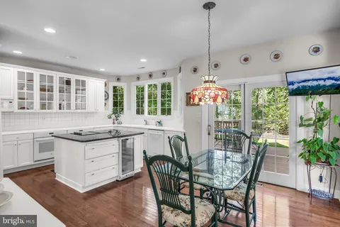 $850,000 | 2 Franklin Court, Southampton, NJ 08088